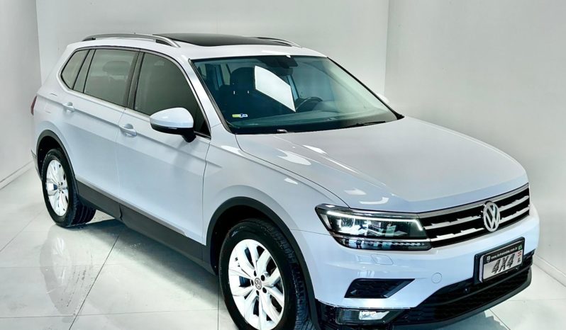 
								Volkswagen Tiguan Allspace Comfortline 250 TSI 1.4 Flex  (7lug.) 2019 full									