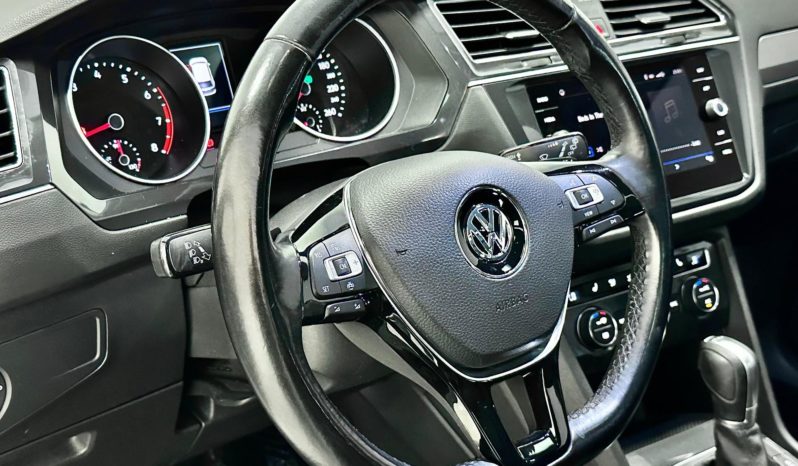 
								Volkswagen Tiguan Allspace Comfortline 250 TSI 1.4 Flex  (7lug.) 2019 full									