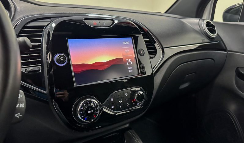 
								Renault Captur Intense 1.3 TB 16V Flex Aut. 2022 full									
