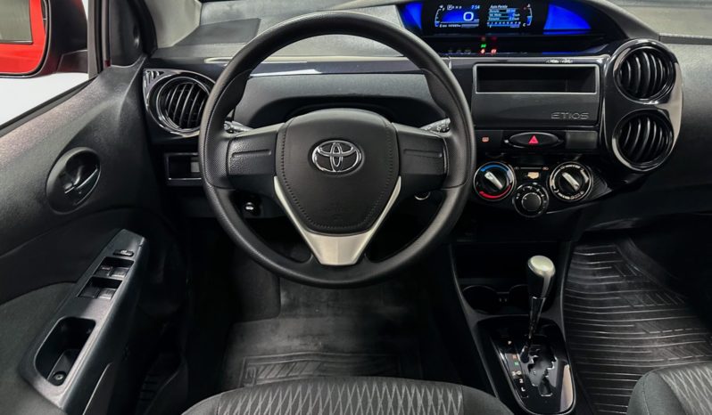 
								Toyota Etios X 1.3 Flex 16V Aut. 2018 full									
