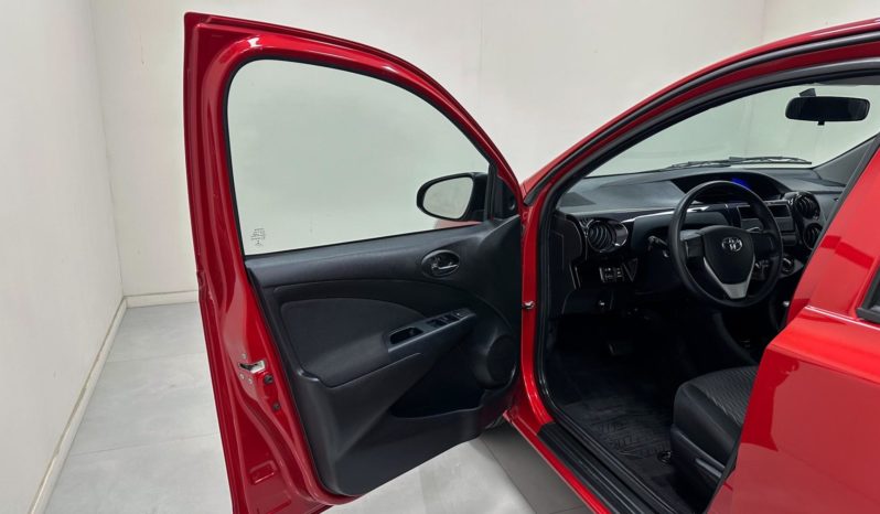 
								Toyota Etios X 1.3 Flex 16V Aut. 2018 full									