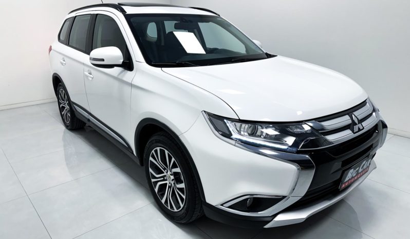 
								Mitsubishi Outlander 2.0 16V 160cv Aut. 2016 full									