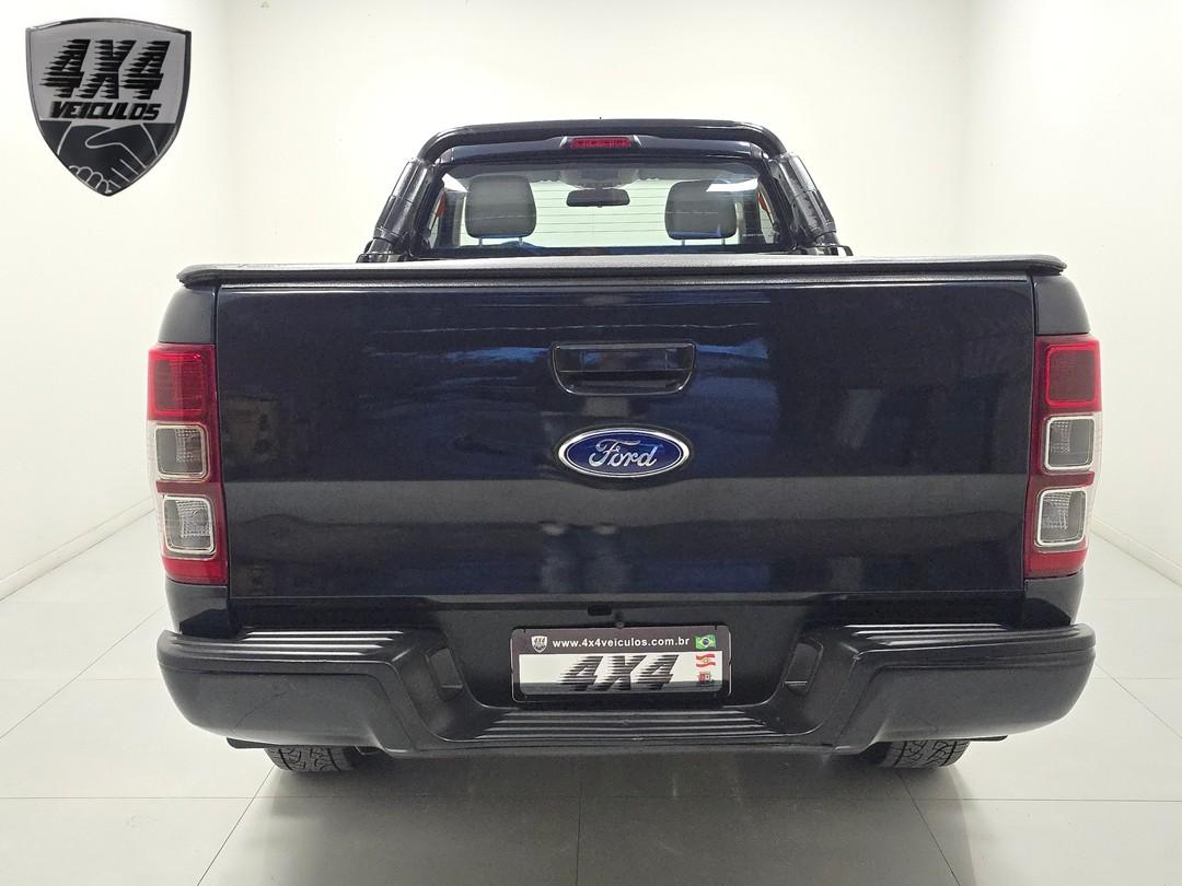Ford Ranger XLS 2.5 16V 4×2 CS Flex 2014