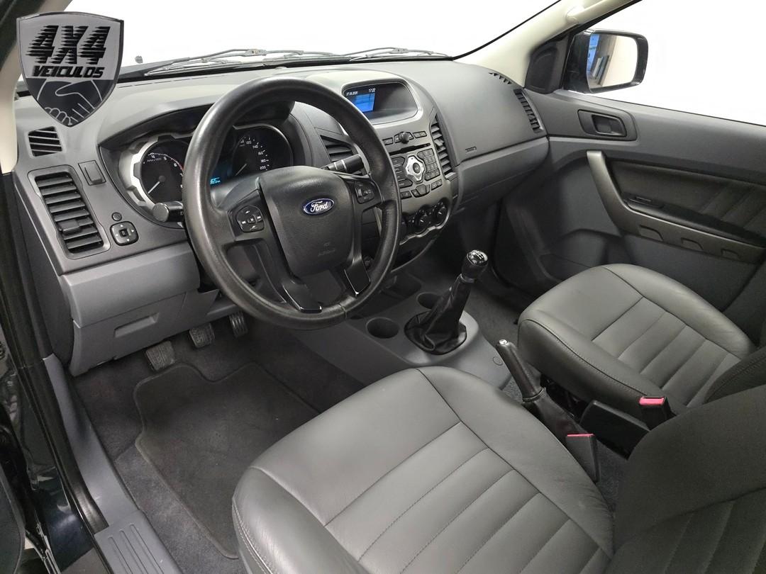Ford Ranger XLS 2.5 16V 4×2 CS Flex 2014