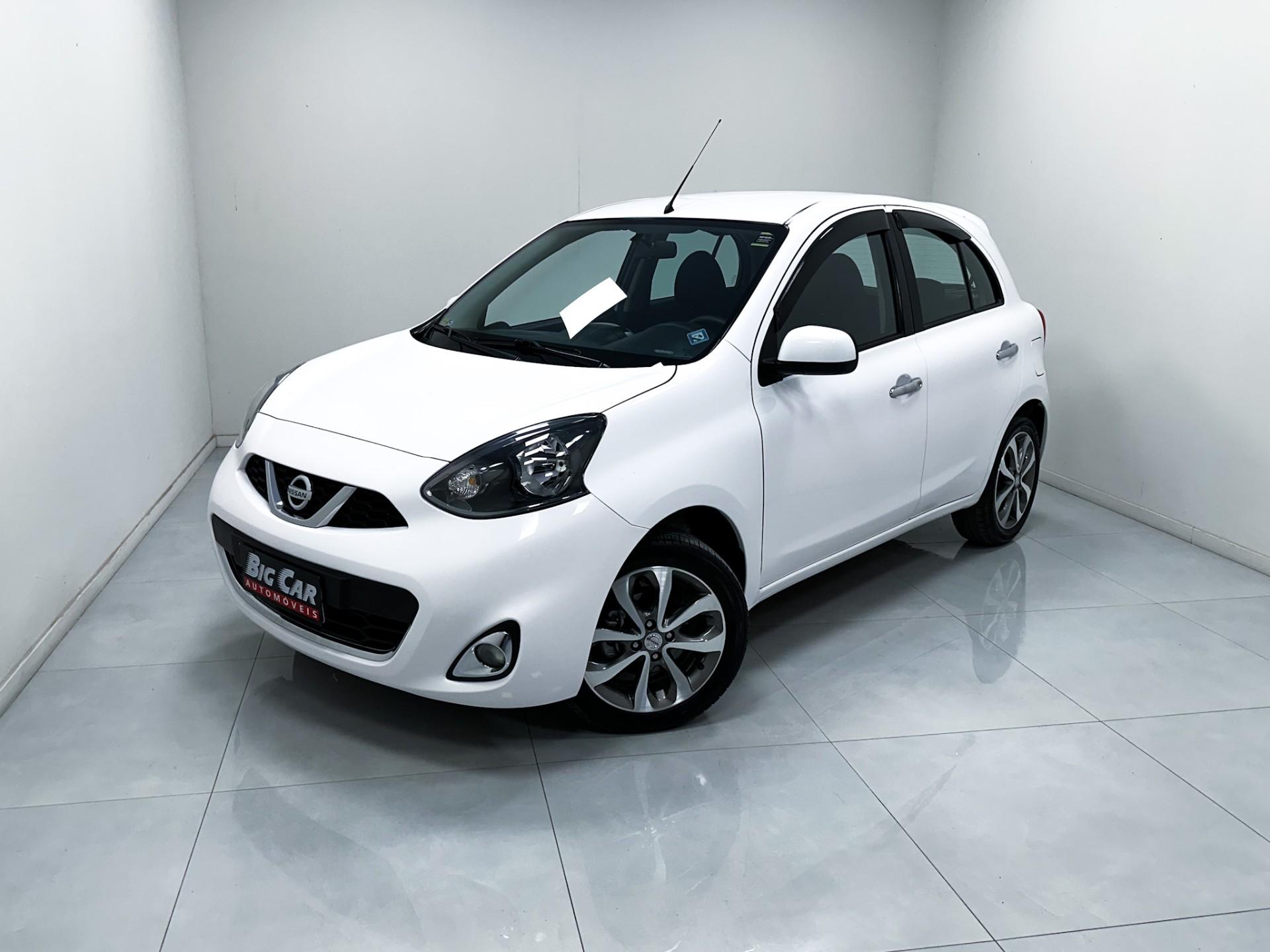 Nissan March SL 1.6 16V Flex 2016