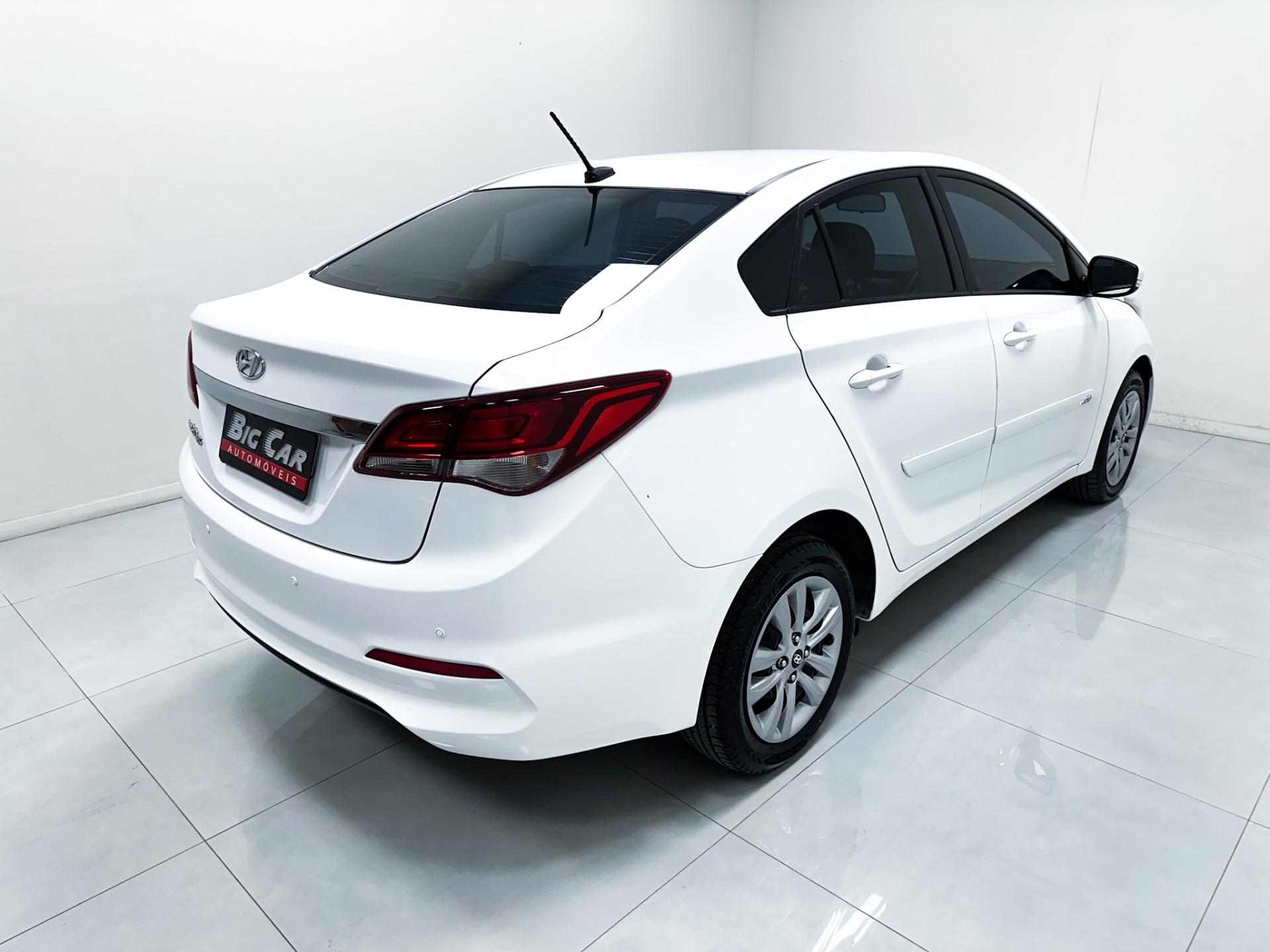 Hyundai HB20S Comfort Plus 1.0 Flex 12V Mec. 2019