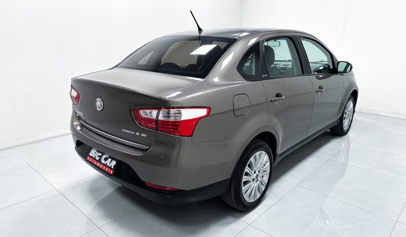 
								Fiat Grand Siena ESSENCE 1.6 Flex 16V 2015 full									