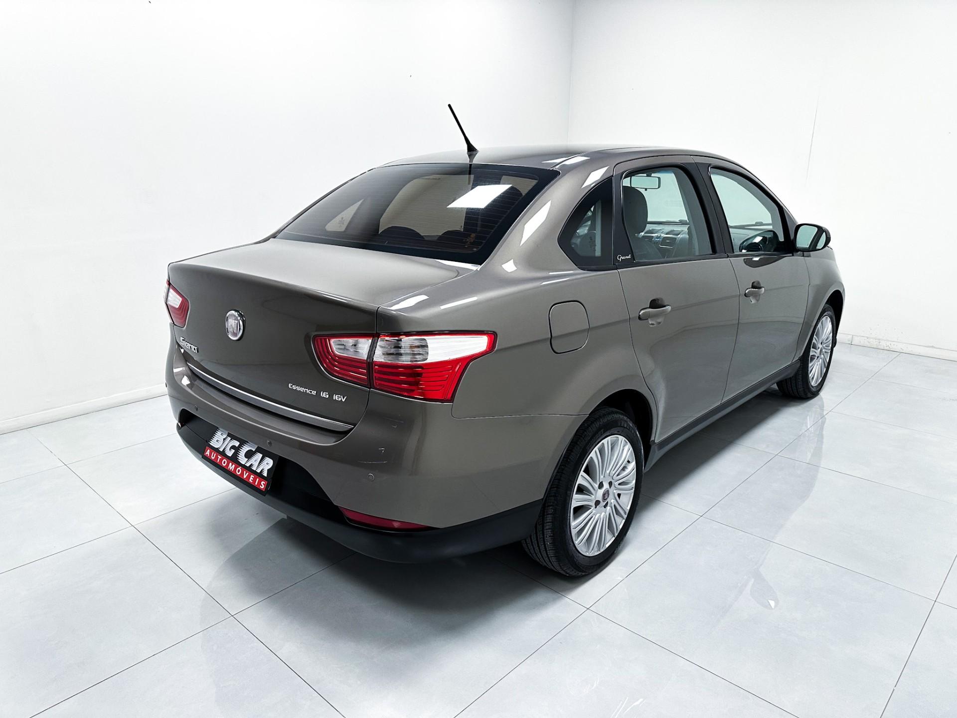 Fiat Grand Siena ESSENCE 1.6 Flex 16V 2015