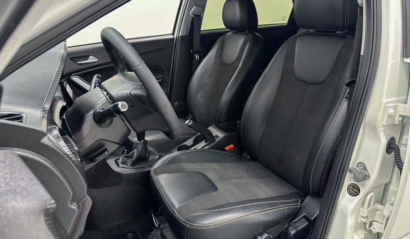 
								CAOA Chery Tiggo 2 Look 1.5 16V Flex Mec. 2020 full									