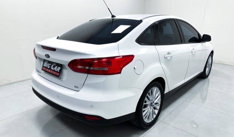 
								Ford Focus Fastback SE 2.0 Flex Aut. 2017 full									