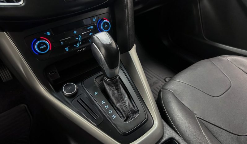 
								Ford Focus Fastback SE 2.0 Flex Aut. 2017 full									