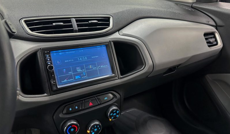 
								Chevrolet Onix LT 1.0 8V FlexPower Mec. 2016 full									