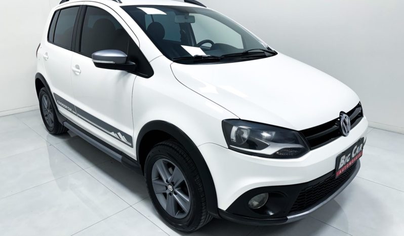 
								Volkswagen CrossFox 1.6 Mi Total Flex 8V 2012 full									
