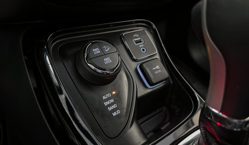 
								Jeep Compass LIMITED 2.0 4×4 Diesel 16V Aut. 2018 full									