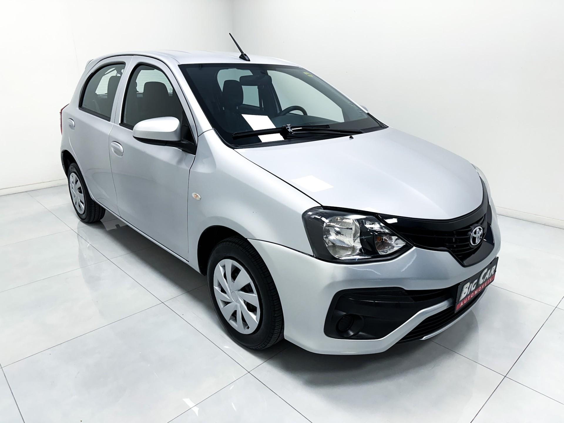 Toyota Etios X 1.3 Flex 16V Mec. 2020
