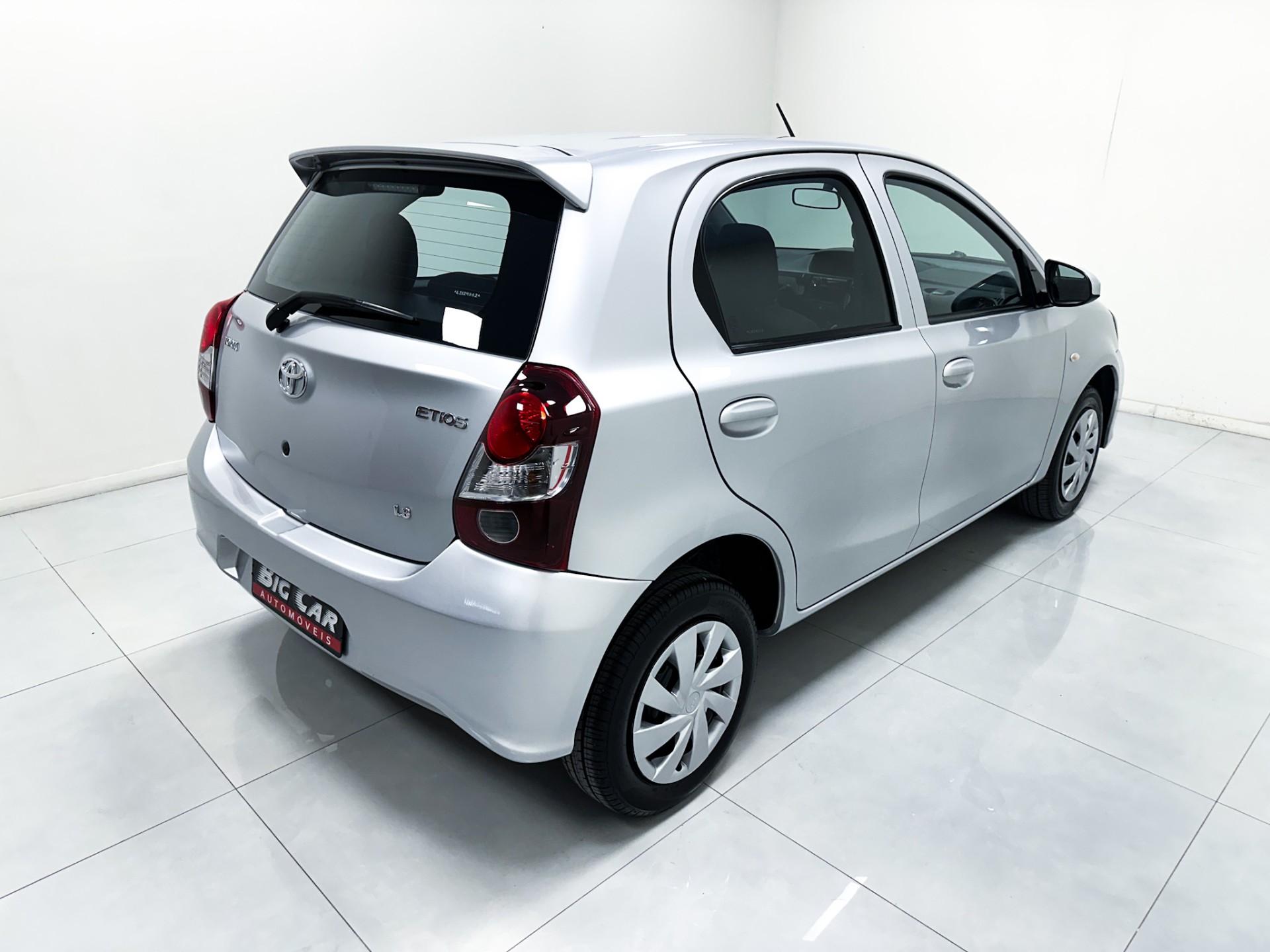 Toyota Etios X 1.3 Flex 16V Mec. 2020