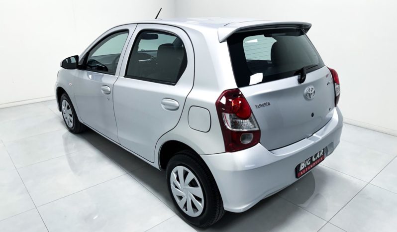
								Toyota Etios X 1.3 Flex 16V Mec. 2020 full									