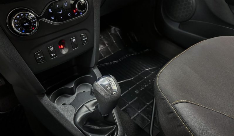 
								Renault Sandero STEPWAY Easy R Flex 1.6 16V 2018 full									