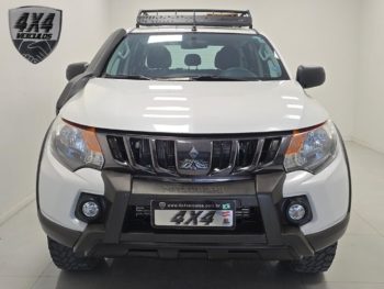 Mitsubishi L200 Triton Savana 2.4 4×4 Die. Aut. 2023
