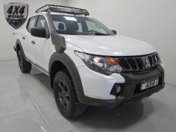 
										Mitsubishi L200 Triton Savana 2.4 4×4 Die. Aut. 2023 full									