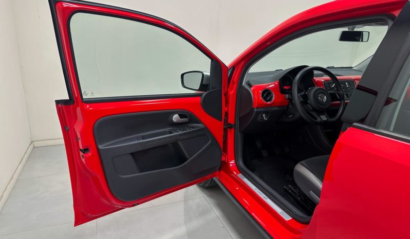 
								Volkswagen Up cross 1.0 TSI Total Flex 12V 2016 full									