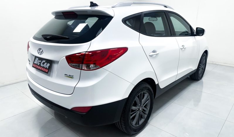 
								Hyundai ix35 GL 2.0 16V 2WD Flex Aut. 2018 full									