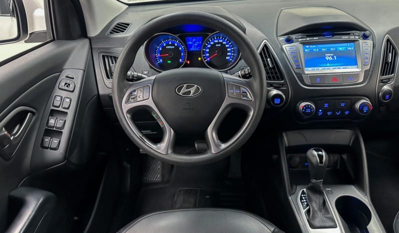 
								Hyundai ix35 GL 2.0 16V 2WD Flex Aut. 2018 full									