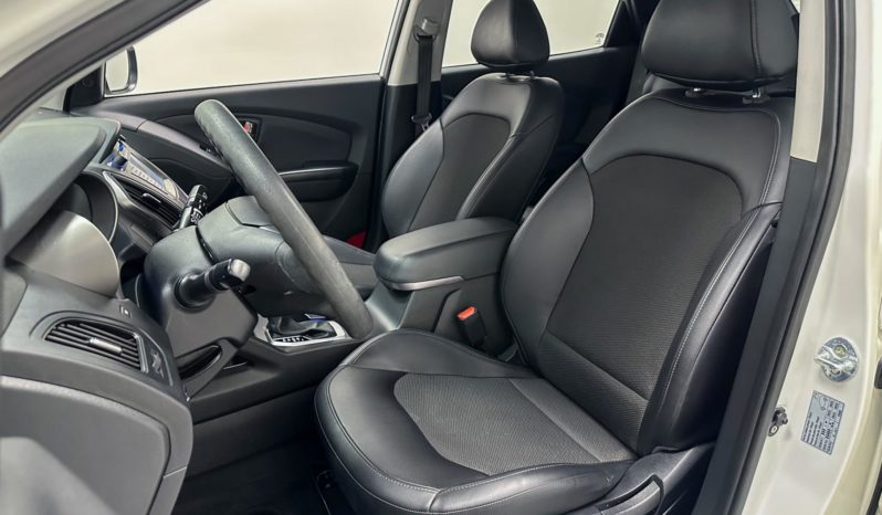 
								Hyundai ix35 GL 2.0 16V 2WD Flex Aut. 2018 full									