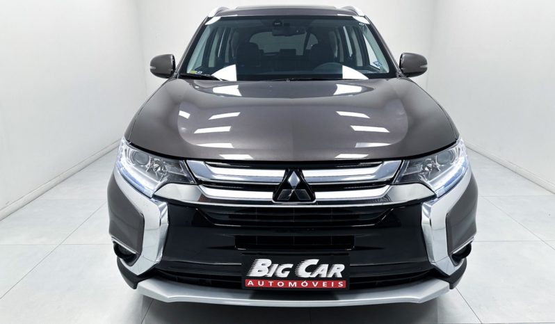 
								Mitsubishi Outlander COMFORT 2.0 16V Aut. 2018 full									