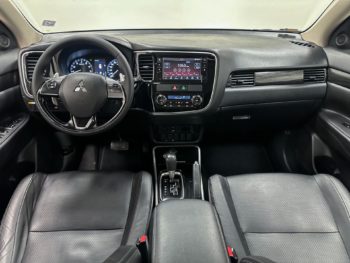 Mitsubishi Outlander COMFORT 2.0 16V Aut. 2018