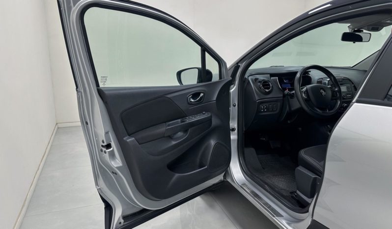 
								Renault Captur Life 1.6 16V Flex Aut. 2019 full									