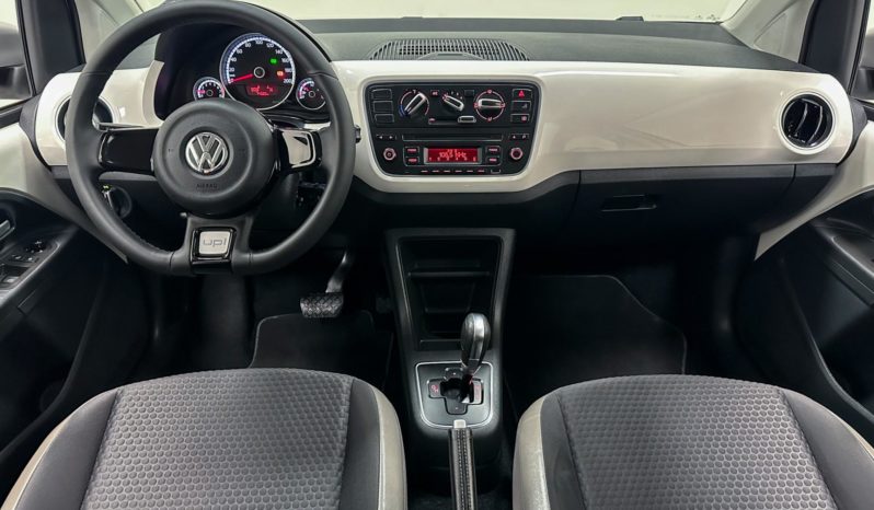
								Volkswagen Up cross I MOTION 1.0 T.Flex 12V 2017 full									