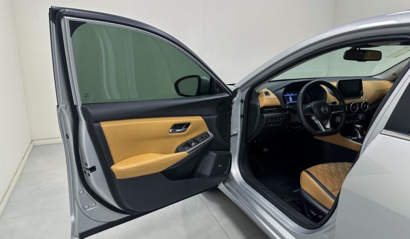 
								Nissan Sentra Exclusive INTERIOR PREMIUM 2.0 16V Aut. 2024 full									
