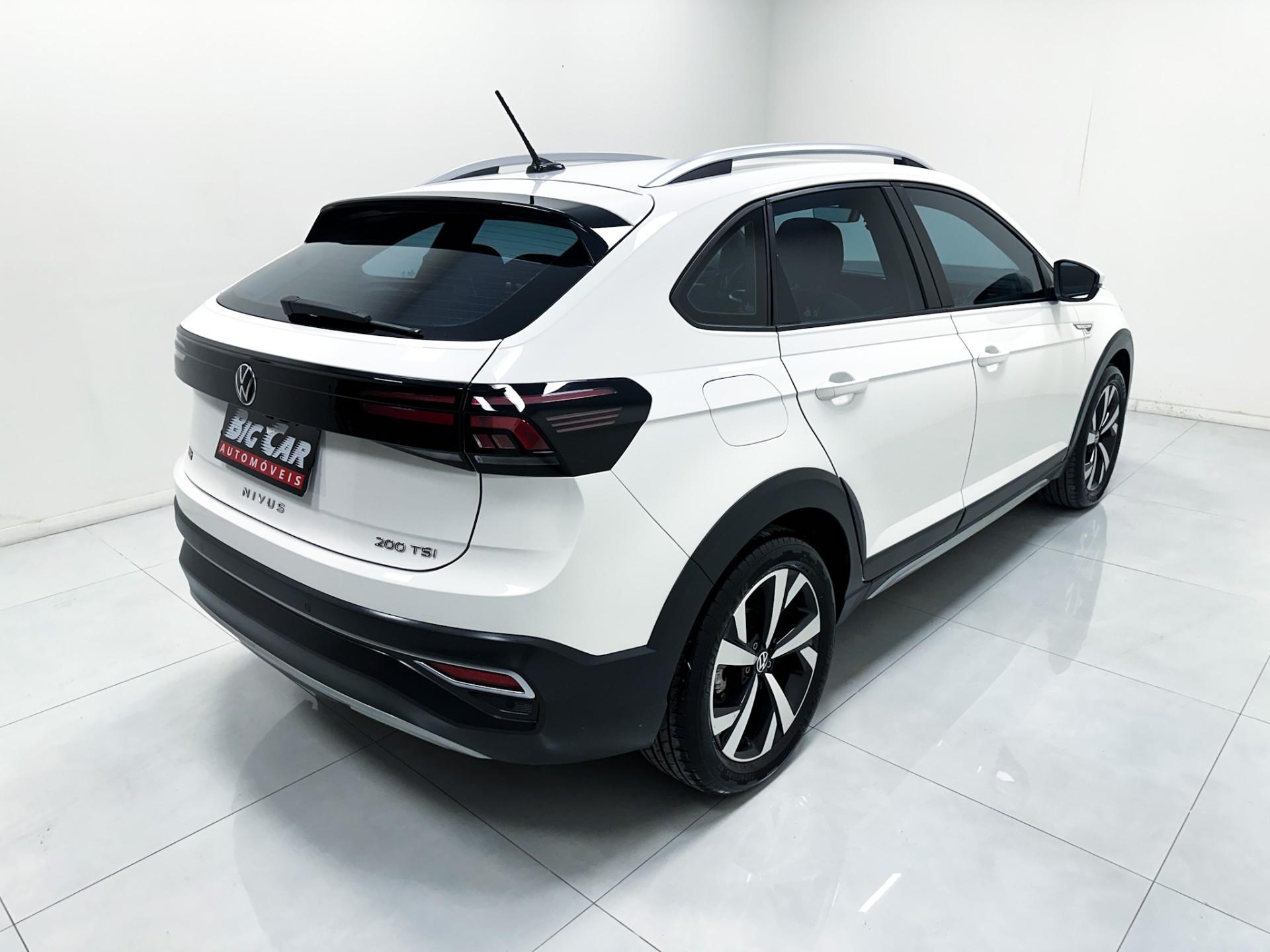 Volkswagen Nivus Highline 1.0 200 TSI Flex Aut. 2022