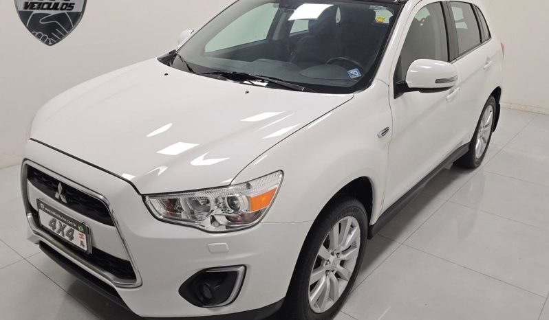 
								Mitsubishi ASX 2.0 16V 4×4 160cv Aut. 2015 full									