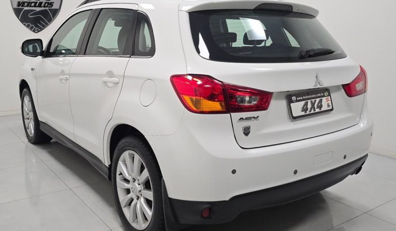 
								Mitsubishi ASX 2.0 16V 4×4 160cv Aut. 2015 full									