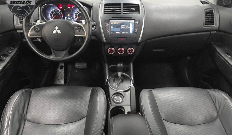 
								Mitsubishi ASX 2.0 16V 4×4 160cv Aut. 2015 full									