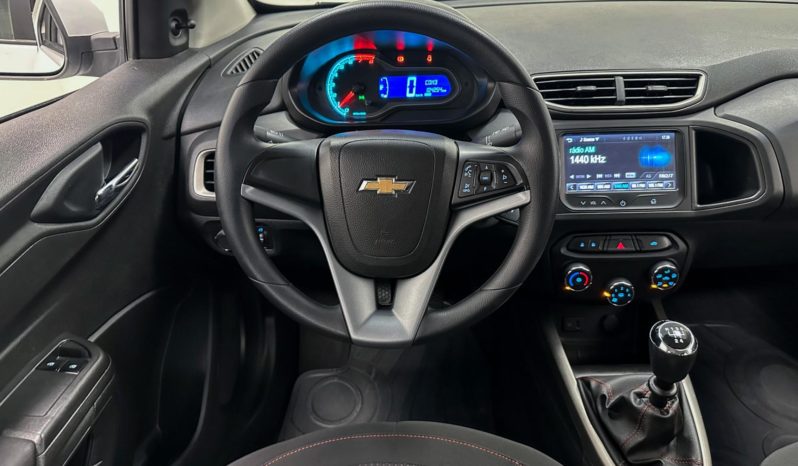 
								Chevrolet Onix LT 1.4 8V FlexPower Mec. 2016 full									