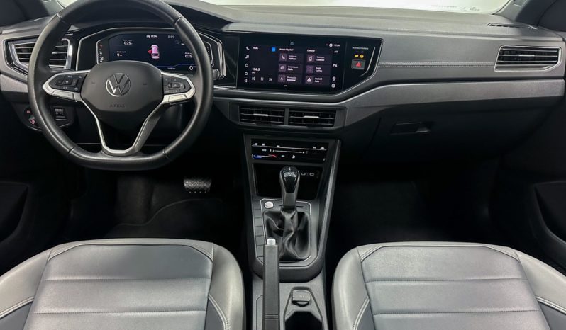 
								Volkswagen Nivus Highline 1.0 200 TSI Flex Aut. 2024 full									