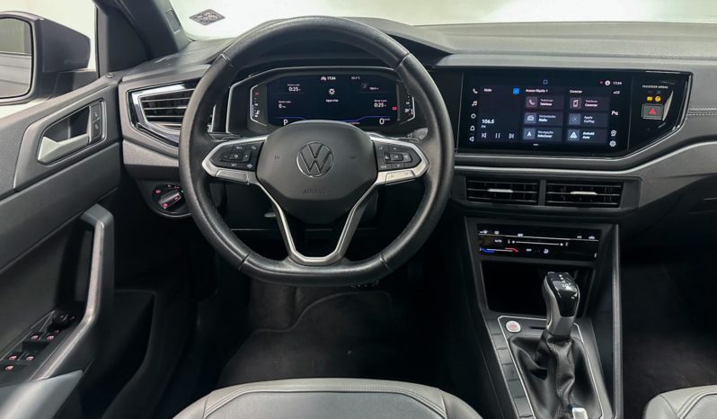 
								Volkswagen Nivus Highline 1.0 200 TSI Flex Aut. 2024 full									