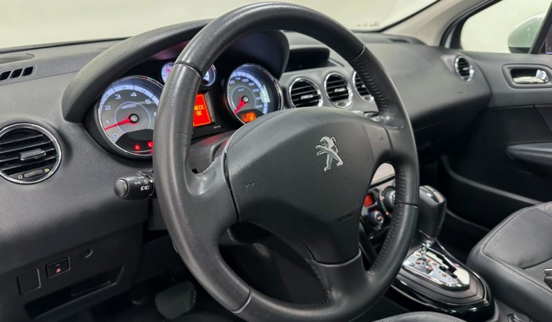 
								Peugeot 308 Allure 2.0 Flex 16V Aut. 2016 full									