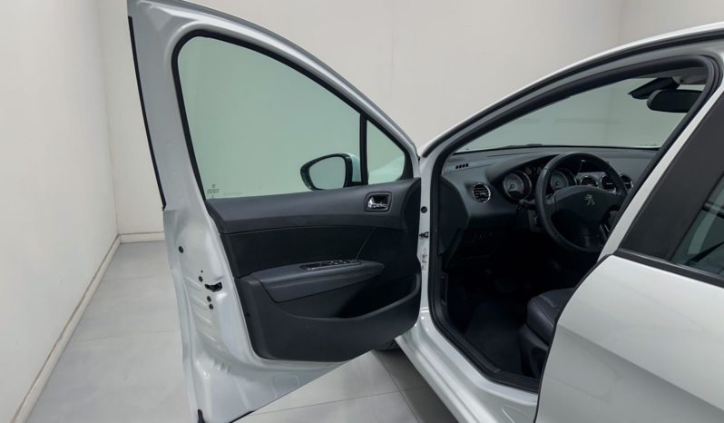 
								Peugeot 308 Allure 2.0 Flex 16V Aut. 2016 full									