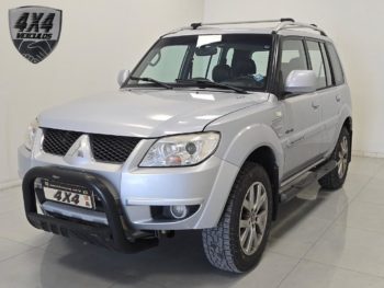 Mitsubishi Pajero TR4 2.0 Flex 16V 4×4 Aut. 2012