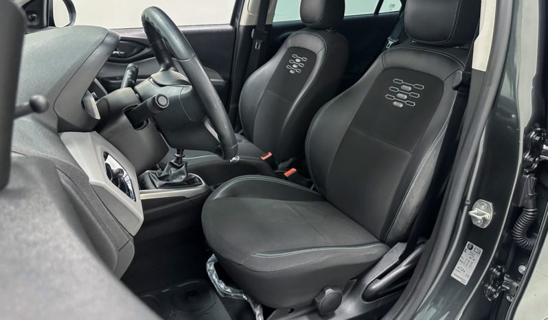 
								Chevrolet Onix LT 1.0 8V FlexPower Mec. 2019 full									