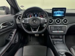 
										Mercedes-Benz Gla 250 GLA 250 Sport 2.0 TB 16V 4×2  211cv Aut. 2018 full									