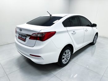 Hyundai HB20S Comfort Plus 1.0 Flex 12V Mec. 2018