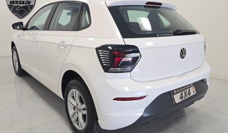 
								Volkswagen Polo TRACK MA 2024 full									