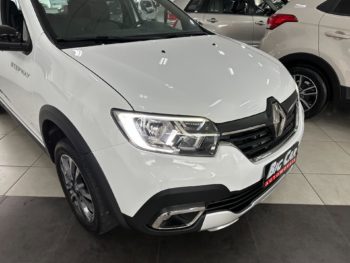 Renault Sandero STEPWAY Iconic Flex 1.6 16V Aut. 2024
