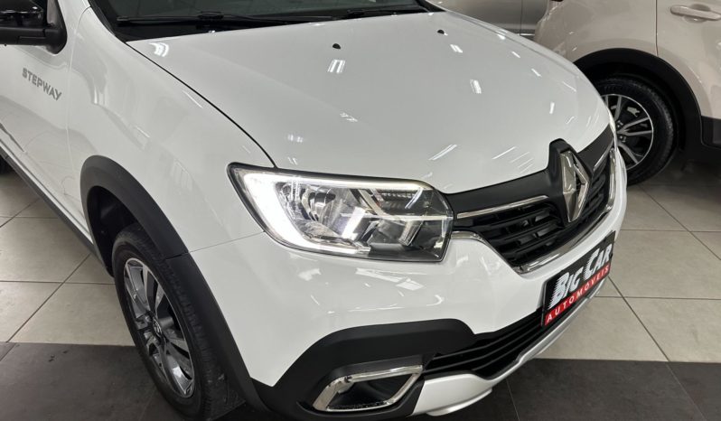 
								Renault Sandero STEPWAY Iconic Flex 1.6 16V Aut. 2024 full									