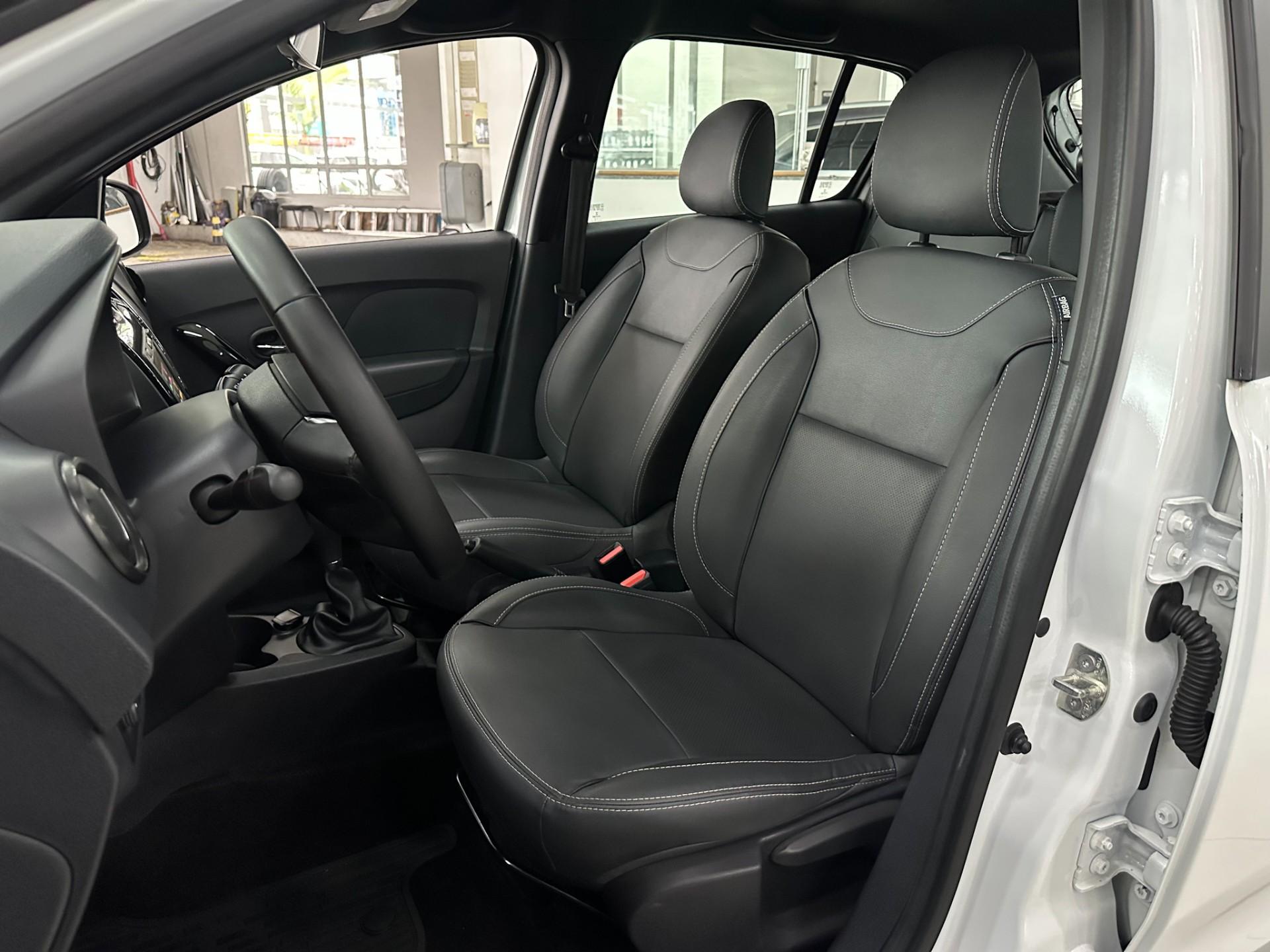 Renault Sandero STEPWAY Iconic Flex 1.6 16V Aut. 2024